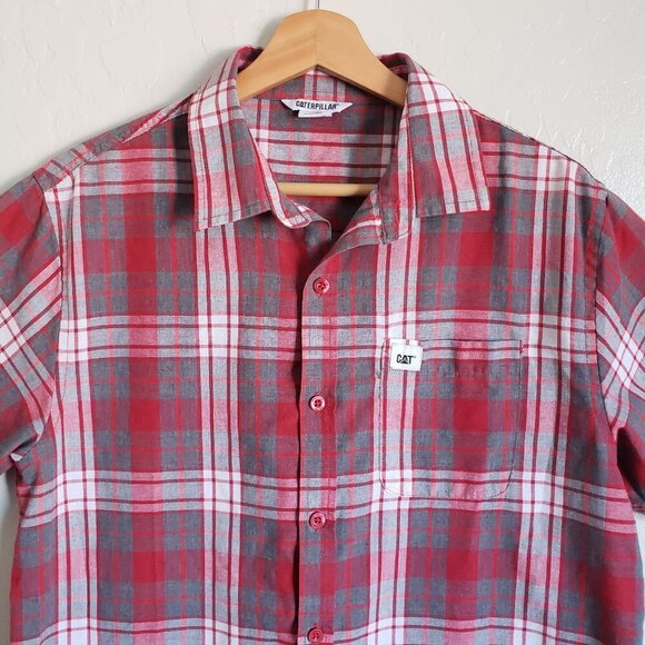 CAT Caterpillar Plaid Button Up Short Sleeve Shirt Red Size Men's Medium Casual - Picture 3 of 10